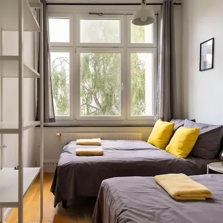 Big Self Checkin Apartment Berlin