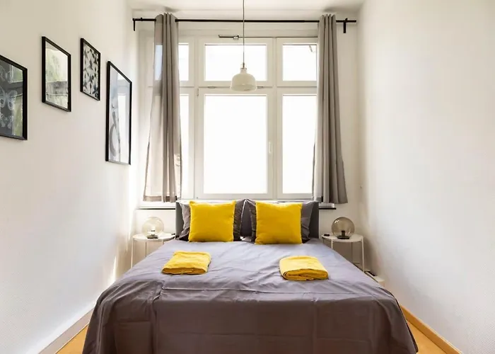 Big Self Checkin * Berlín