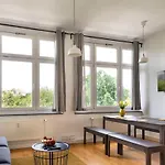 شقة Big Self Checkin *